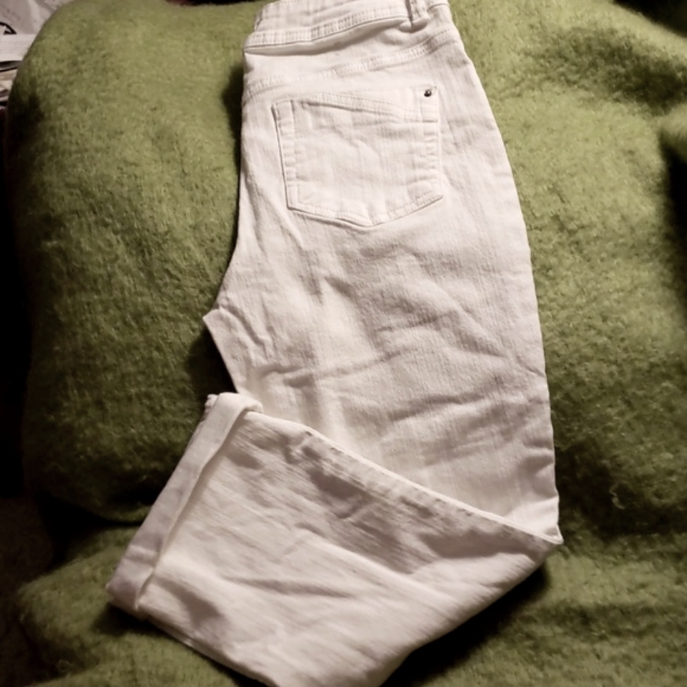 🦋Liquid capri jeans